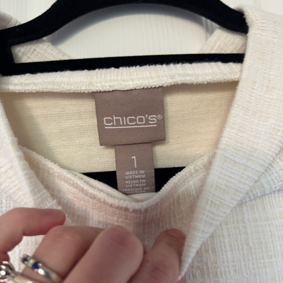 Chico's Cream White Mock Neck Blouse Size 1/ Medium - Picture 3 of 7